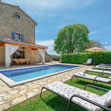 Cozy Home In Pamici With Kitchen Exterior foto
